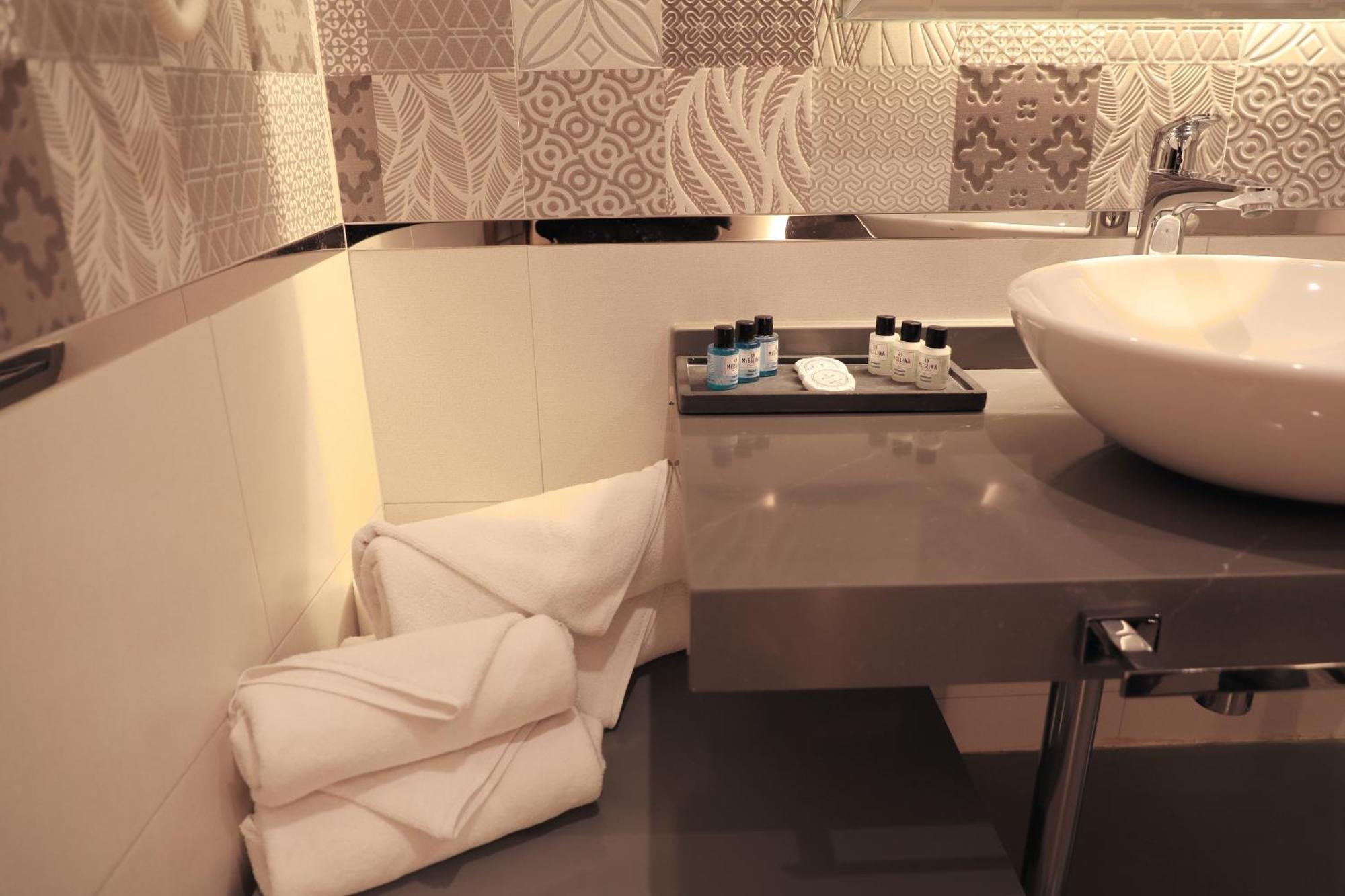 Avrasya Port Hotel Istanbul Bagian luar foto