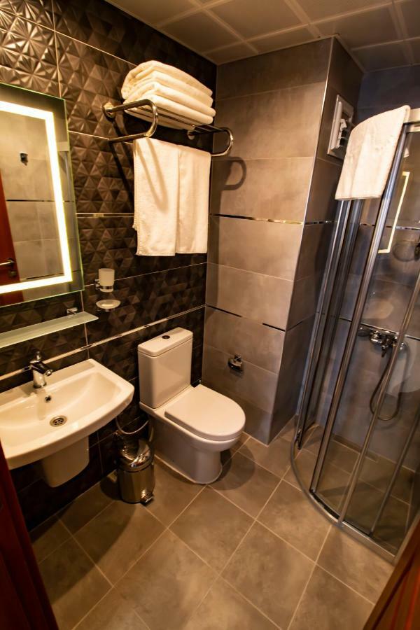Avrasya Port Hotel Istanbul Bagian luar foto